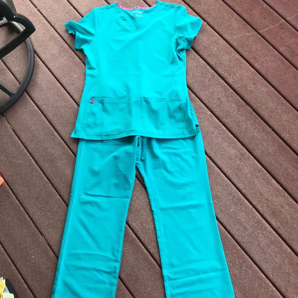 HeartSoul Scrubs